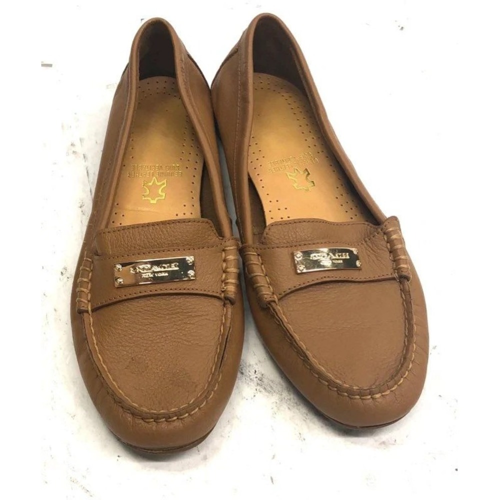 Coach Fredrica Tan Pebbled Leather Driving Loafers Women 8.5B Logo SOLE Hardware